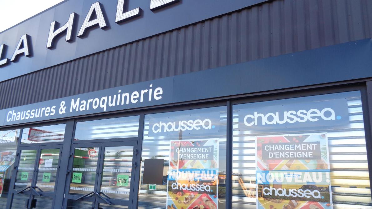 Saint Memmie Chauss a s installe la place de la Halle aux